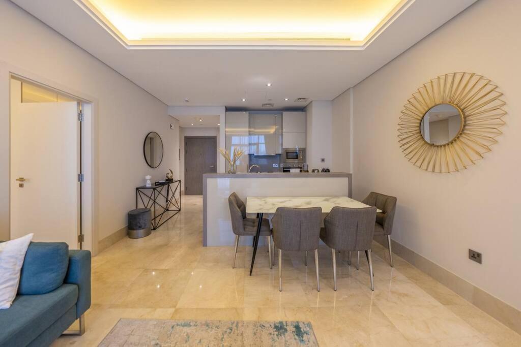 Cozy Beachfront 1 Bedroom Apartment - The 8 Дубай Экстерьер фото