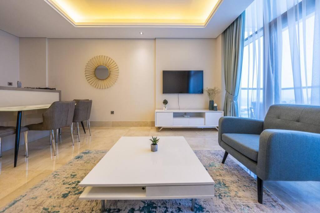 Cozy Beachfront 1 Bedroom Apartment - The 8 Дубай Экстерьер фото