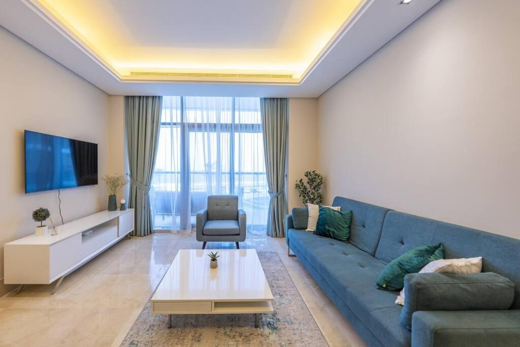 Cozy Beachfront 1 Bedroom Apartment - The 8 Дубай Экстерьер фото